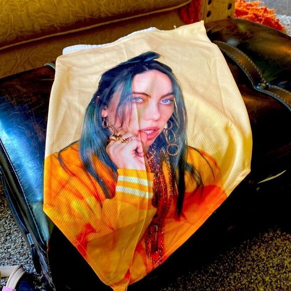 Rare Billie Eilish face mask - Picture 1 of 4